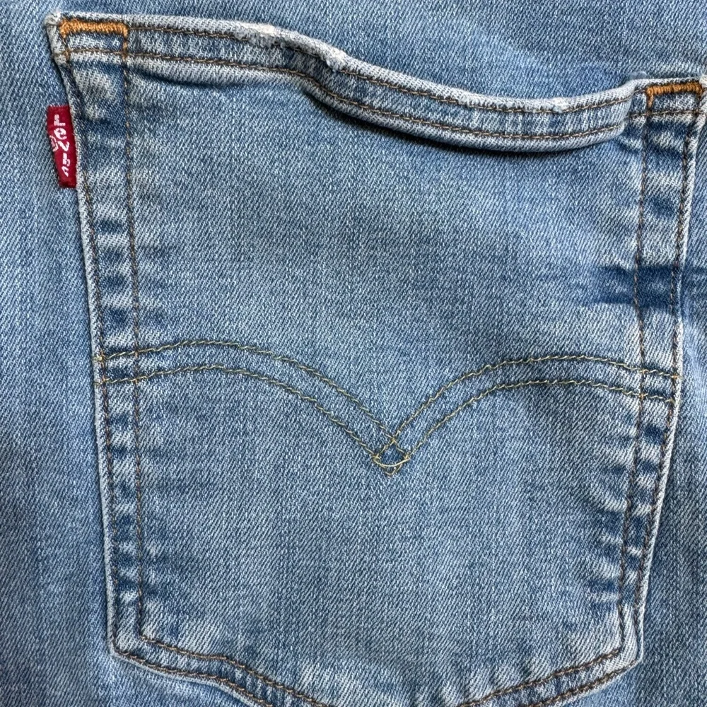 Levi Strauss & Co 514 Men’s 36x30‎ Light Wash Denim Blue Jeans, GUC